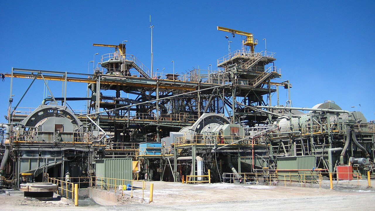 Gold processing plant at Sunrise Dam, Australia